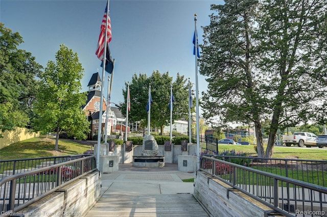 293 N 2nd St Unit 106, Brighton, MI 48116 - view of property's community