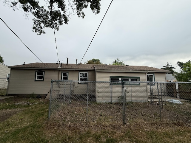 1414 Beard St, Port Huron, MI 48060 - rear view of house