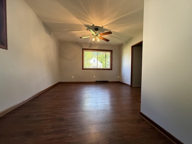 1414 Beard St, Port Huron, MI 48060 - photo 10