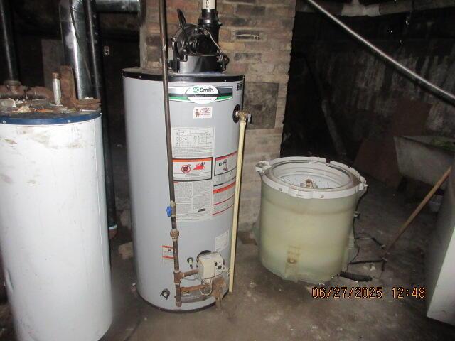 84 Somerset Ave, Battle Creek, MI 49037 - utilities featuring water heater