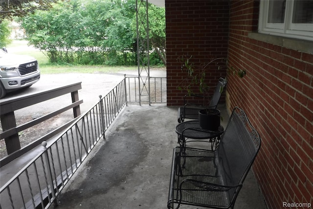 25135 Coral Gables St, Southfield, MI 48033 - view of patio