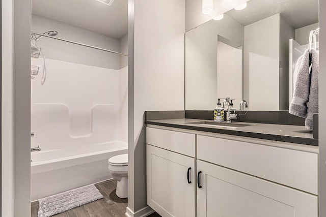 4047 Enclave Way Unit 1, Kalamazoo, MI 49006 - bathroom with wood finished floors, vanity, and shower / bathtub combination
