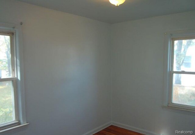 22825 Brittany Ave, Eastpointe, MI 48021 - photo 9