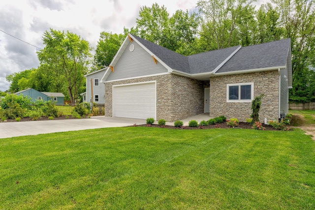 323 E Arlington St, Bangor, MI 49013 - photo 1