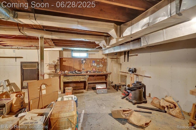 3423 Nichols Rd, Auburn Hills, MI 48326 - basement featuring a workshop area
