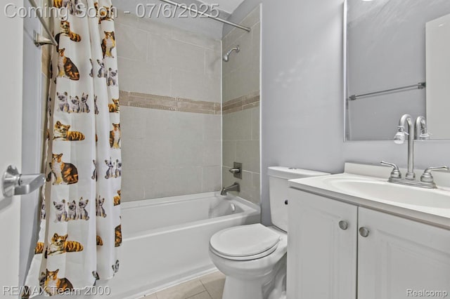 3277 9th St, Monroe, MI 48162 - full bathroom featuring shower / tub combo with curtain, vanity, and tile patterned flooring