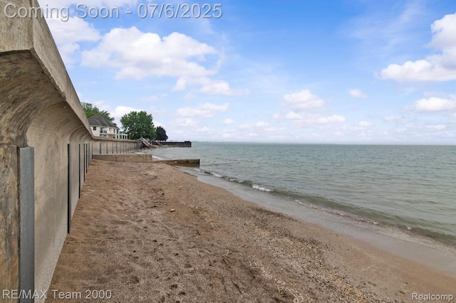 3277 9th St, Monroe, MI 48162 - water view featuring nearby beach