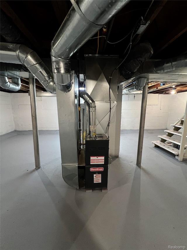 2613 Flushing Rd, Flushing, MI 48504 - unfinished below grade area featuring heating unit