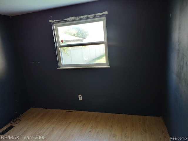 15771 Taft St, Romulus, MI 48174 - spare room with wood finished floors
