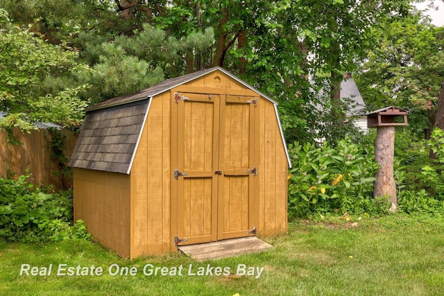 1360 Delta Dr, Saginaw, MI 48638 - view of shed