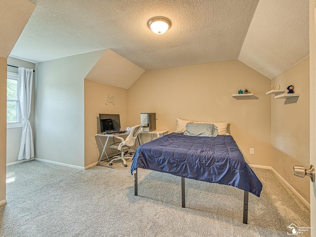 8299 Galloway Dr, Lambertville, MI 48144 - carpeted bedroom featuring lofted ceiling, a textured ceiling, and an office area