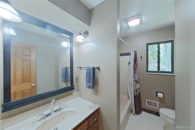 11589 Lombardy Ct, Pinckney, MI 48169 - bathroom featuring vanity, shower / tub combo, and tile patterned floors