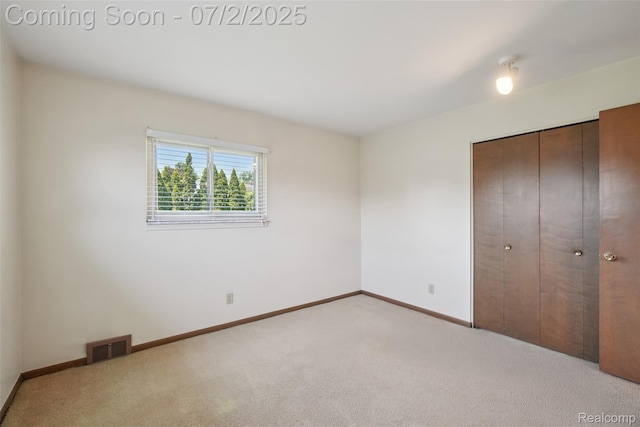 54829 Starlite Dr, Shelby Twp, MI 48316 - unfurnished bedroom featuring carpet and a closet