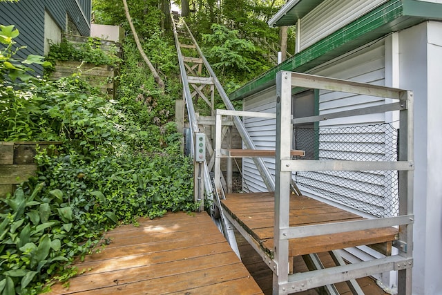 68534 Hill St, Sturgis, MI 49091 - view of wooden terrace