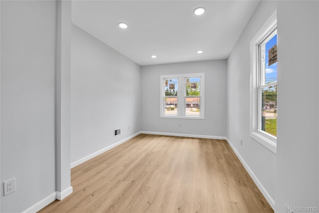 134 W Auburn Rd, Rochester, MI 48307 - unfurnished room with light wood-type flooring and recessed lighting