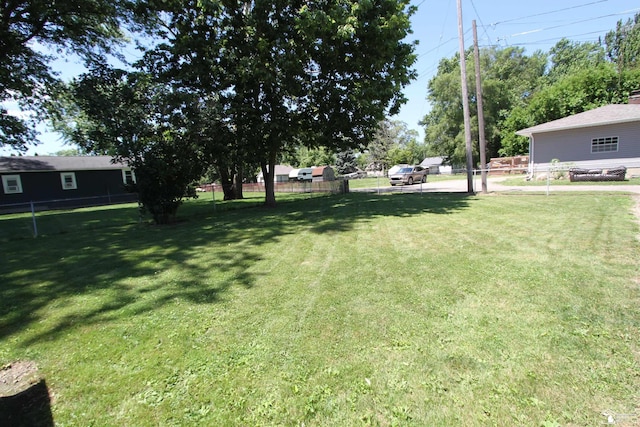 6257 E Dunbar Rd, Monroe, MI 48161 - view of yard