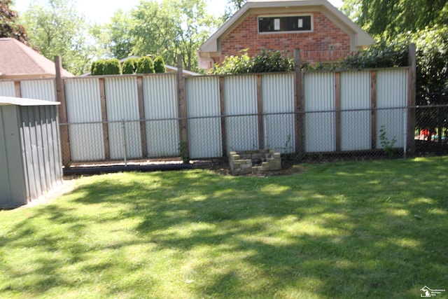 6257 E Dunbar Rd, Monroe, MI 48161 - view of fenced backyard