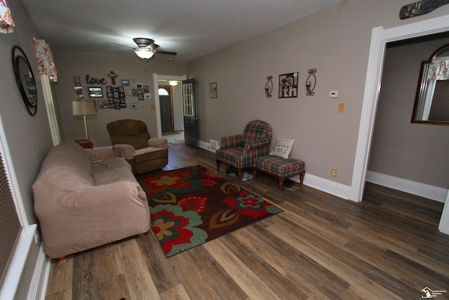 6257 E Dunbar Rd, Monroe, MI 48161 - living area featuring wood finished floors and a ceiling fan