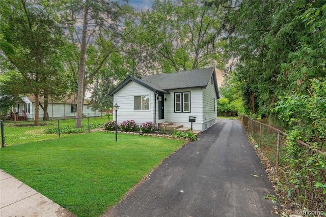 28724 Aberdeen St, Southfield, MI 48076 - photo 1