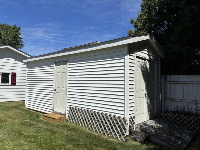202 Evans St, East Tawas, MI 48730 - photo 27
