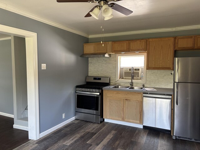 202 Evans St, East Tawas, MI 48730 - photo 9