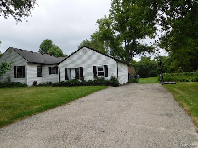 3351 Grant Rd, Rochester Hills, MI 48309 - photo 5
