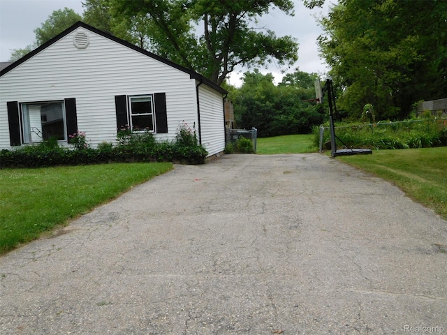 3351 Grant Rd, Rochester Hills, MI 48309 - photo 4