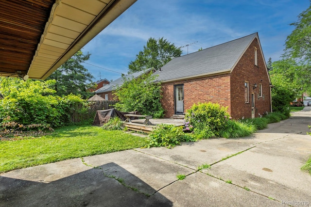 20450 Lochmoor St, Harper Woods, MI 48225 - photo 5