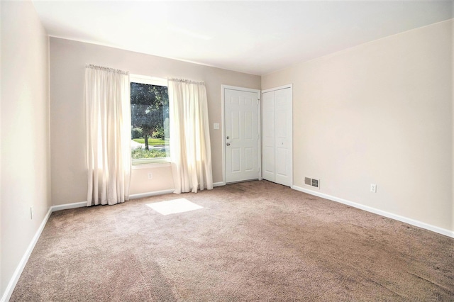 19263 Roger St, Melvindale, MI 48122 - unfurnished room featuring carpet floors and baseboards