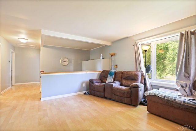 12821 Cimarron Dr, Birch Run, MI 48415 - living area featuring light wood-style floors