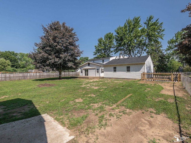 855 Mildred Ave, Temperance, MI 48182 - view of fenced backyard