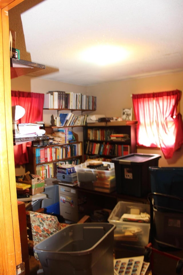 2582 Vista Lake Dr, Benton Harbor, MI 49022 - view of office