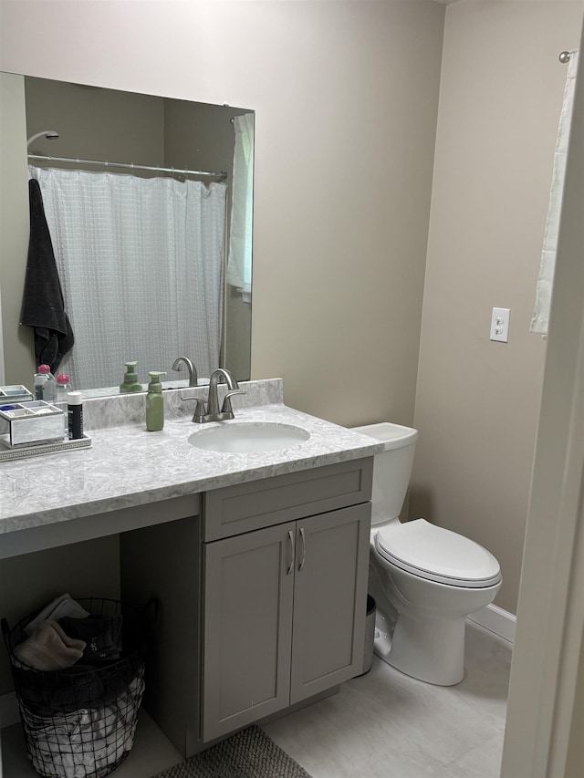 4442 Congdon Dr, Williamston, MI 48895 - bathroom with vanity and toilet