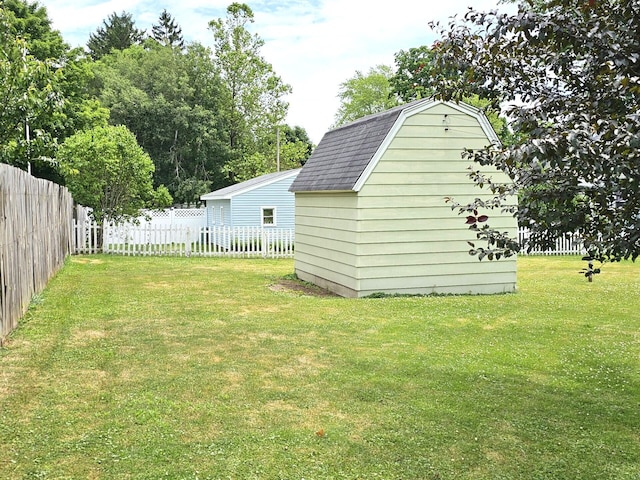 109 W Woodrow St, Fremont, MI 49412 - fenced backyard featuring a shed