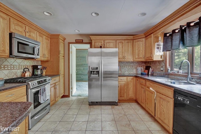 4667 Lakeshore Rd, Fort Gratiot, MI 48059 - photo 5