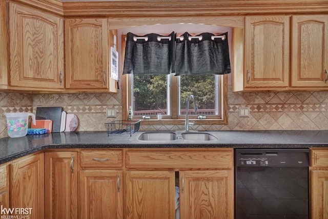 4667 Lakeshore Rd, Fort Gratiot, MI 48059 - photo 7