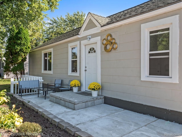 2028 Isabell Dr, Troy, MI 48083 - photo 2