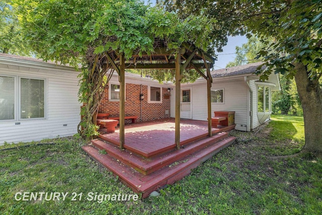 9 Wiltse Ct, Saginaw, MI 48603 - wooden deck with a lawn