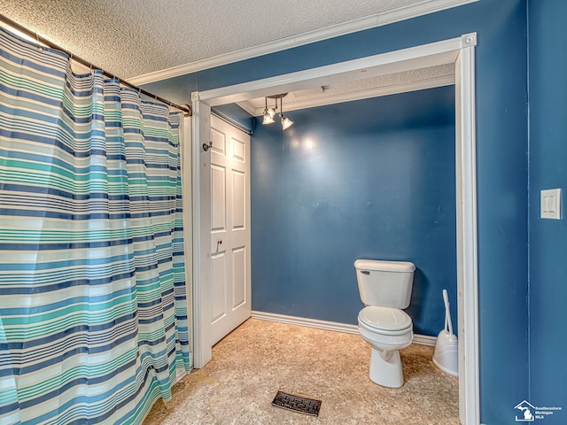 8955 Grafton Rd, Newport, MI 48166 - full bathroom with crown molding and a textured ceiling