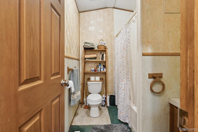 4591 Swaffer Rd, Millington, MI 48746 - full bath featuring shower / bath combination with curtain and vanity