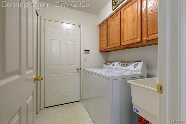 1875 N Kenwyck Dr, Ypsilanti, MI 48198 - photo 11