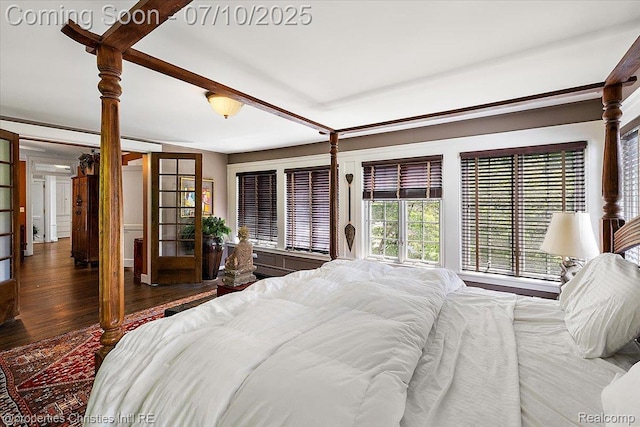 777 Kensington Ln, Bloomfield Hills, MI 48304 - bedroom with wood finished floors