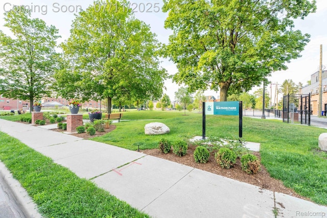 258 Edmund Pl, Detroit, MI 48201 - view of property's community