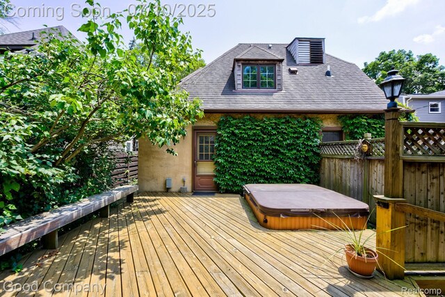 66 Oakdale Blvd, Pleasant Ridge, MI 48069 - wooden deck with a covered hot tub
