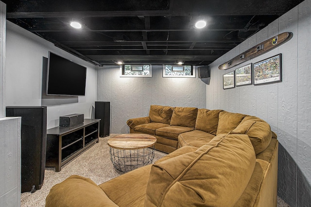 646 Dellwood Dr, Ann Arbor, MI 48103 - living room featuring a textured wall and carpet flooring