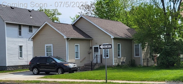 72 Northbound Gratiot, Mount Clemens, MI 48043 - photo 1