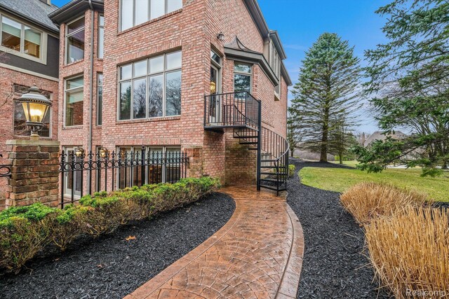 18198 Shelley Pond, Northville, MI 48168 - view of property
