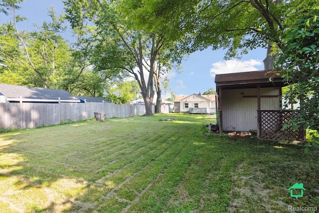 322 Michelson Rd, Rochester Hills, MI 48307 - view of yard