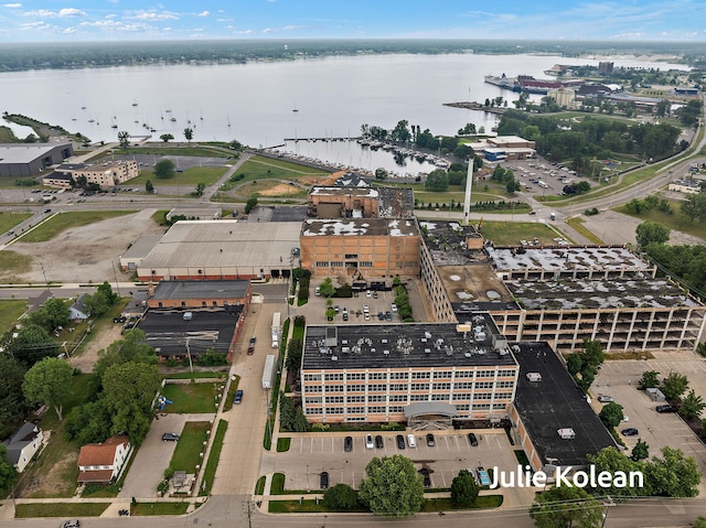 930 Washington Ave Unit 5C, Muskegon, MI 49441 - aerial view of property's location featuring a nearby body of water
