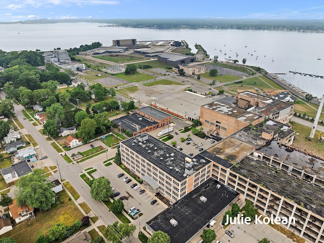 930 Washington Ave Unit 5C, Muskegon, MI 49441 - view of property location featuring a large body of water